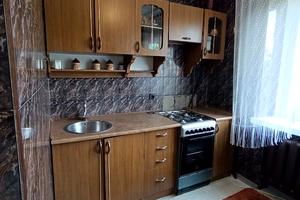 квартира за адресою Зарічанська вул., 32