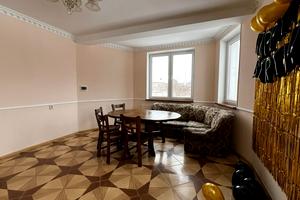 будинок за адресою Барвінського, 4