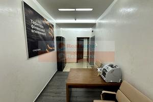 комерційна за адресою Михайла Грушевського вул., 34/1
