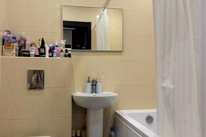 квартира за адресою Літературна вул., 8