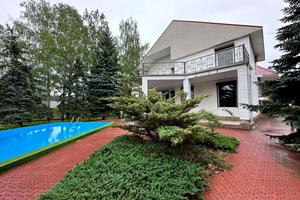 дом по адресу Дзержинского, 8