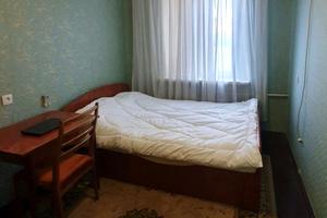 квартира за адресою Героїв полку 