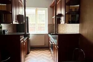 будинок за адресою Олени Степанівни вул. (Ленінградська), 32
