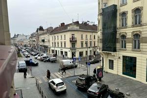 комерційна за адресою Тараса Шевченка просп., 5