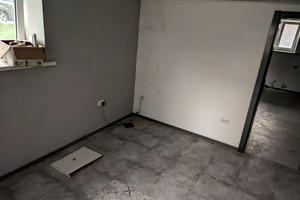 комерційна за адресою Двірська вул., 26