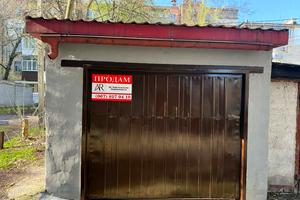 паркоместо по адресу Воскресенська, 1г