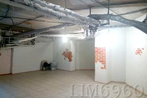 комерційна за адресою Володимира Івасюка просп. (Героїв Сталінграду), 24