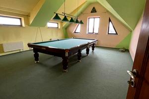 будинок за адресою с. Лісові Гринівці, СЛОВ'ЯНСЬКА, 12