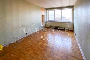 квартира за адресою Братиславська вул., 12