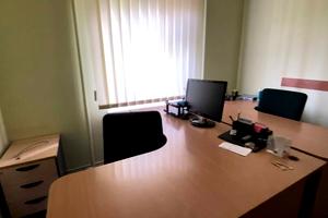 комерційна за адресою Підлісна вул., 2А
