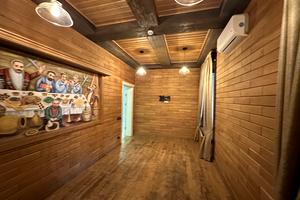 комерційна за адресою Шевченка вул., 61 з