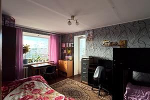 квартира за адресою Космонавтів просп., 69