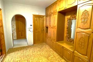 квартира по адресу Натальи Ужвий ул., 112