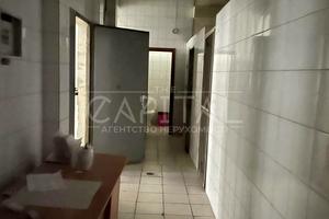 коммерческая по адресу Березняковская ул., 28