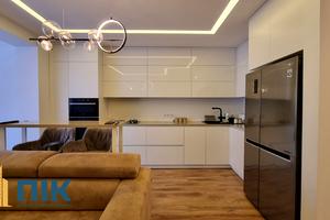 квартира за адресою Абрикосова вул., 5-А