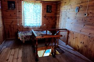 будинок за адресою Вишнева