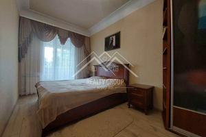 квартира за адресою Н'ютона, 28