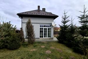 будинок за адресою с. Драгомирчани, Бандери, 56