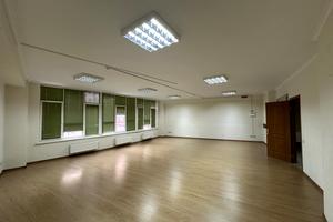 комерційна за адресою Федора Ернста вул., 16-В