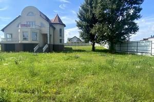 участок по адресу Центральна