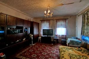 будинок за адресою Хуторянська вул., 31