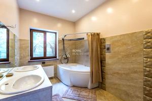 будинок за адресою с. Ясногородка, Яржина вул., 12