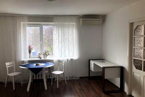 квартира за адресою Почайнинська вул., 35