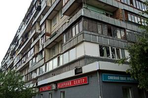 комерційна за адресою Вишгородська вул., 38