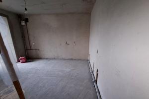 квартира за адресою Злуки, 8