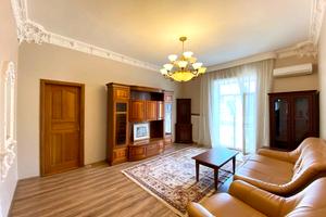 квартира по адресу Евгения Чикаленко ул. (Пушкінська), 20