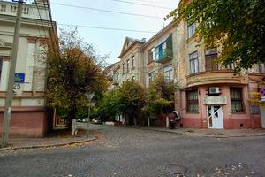квартира за адресою Сучавська вул., 8
