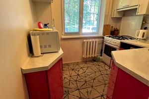 квартира за адресою Космонавтів просп., 17