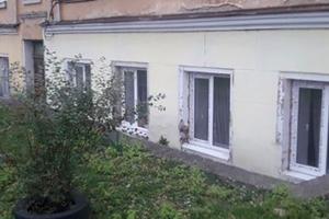 комерційна за адресою Петропавлівська вул., 48