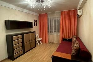 квартира по адресу Ореста Левицкого ул. (Академіка Курчатова), 18