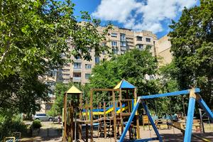 квартира за адресою Тіниста вул., 13