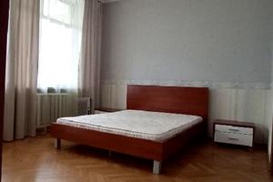 квартира за адресою Михайла Грушевського вул., 34-А