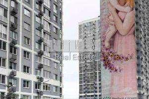 коммерческая по адресу Ревуцкого ул., 40-В