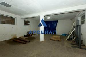 комерційна за адресою Чубанова вул., 8