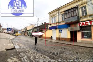 коммерческая по адресу Сагайдачного, 25
