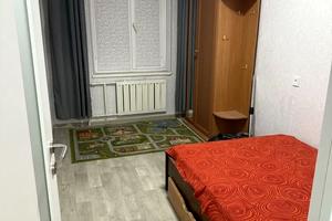 квартира за адресою Романа Шухевича просп. (Генерала Ватутіна), 30-А