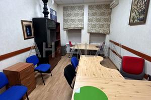 коммерческая по адресу Никольско-Ботаническая ул., 3