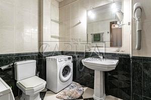 комерційна за адресою Саксаганського вул., 29