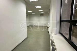 комерційна за адресою Красилівська вул., 7