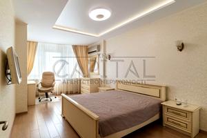 квартира за адресою Дегтярівська вул., 25а к1
