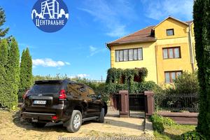 будинок за адресою Сторожинець, 1