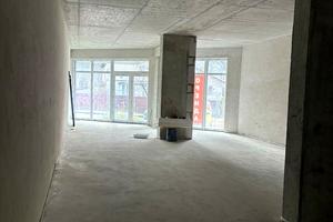 комерційна за адресою Повітряна вул., 78