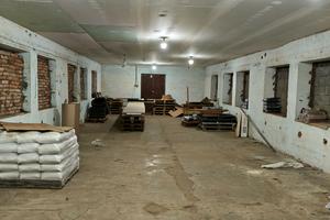 комерційна за адресою Вознесенська, 2б