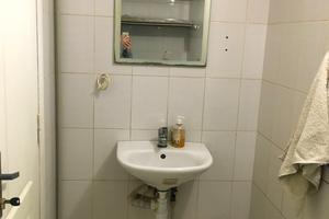 коммерческая по адресу Леся Курбаса ул., 2