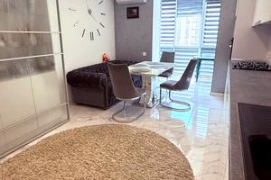 квартира за адресою вул. Набережна Перемоги, 44Н