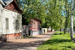 комерційна за адресою Івана Мазепи вул. (Щорса), 7